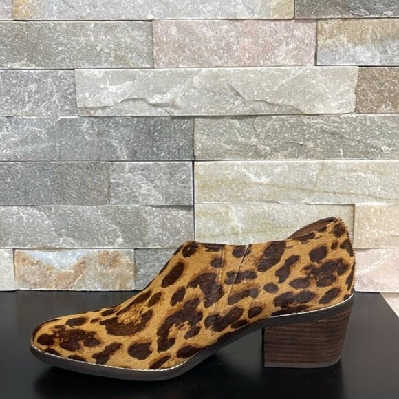 Zodiac womens Maddie Shooties Ankle Boot - Picture 3 of 5